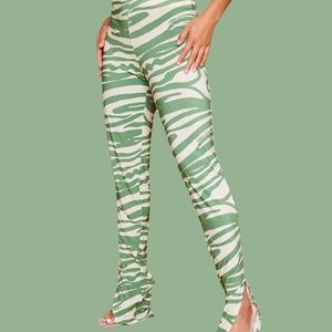 Khaki Zebra Split Hem Leggings